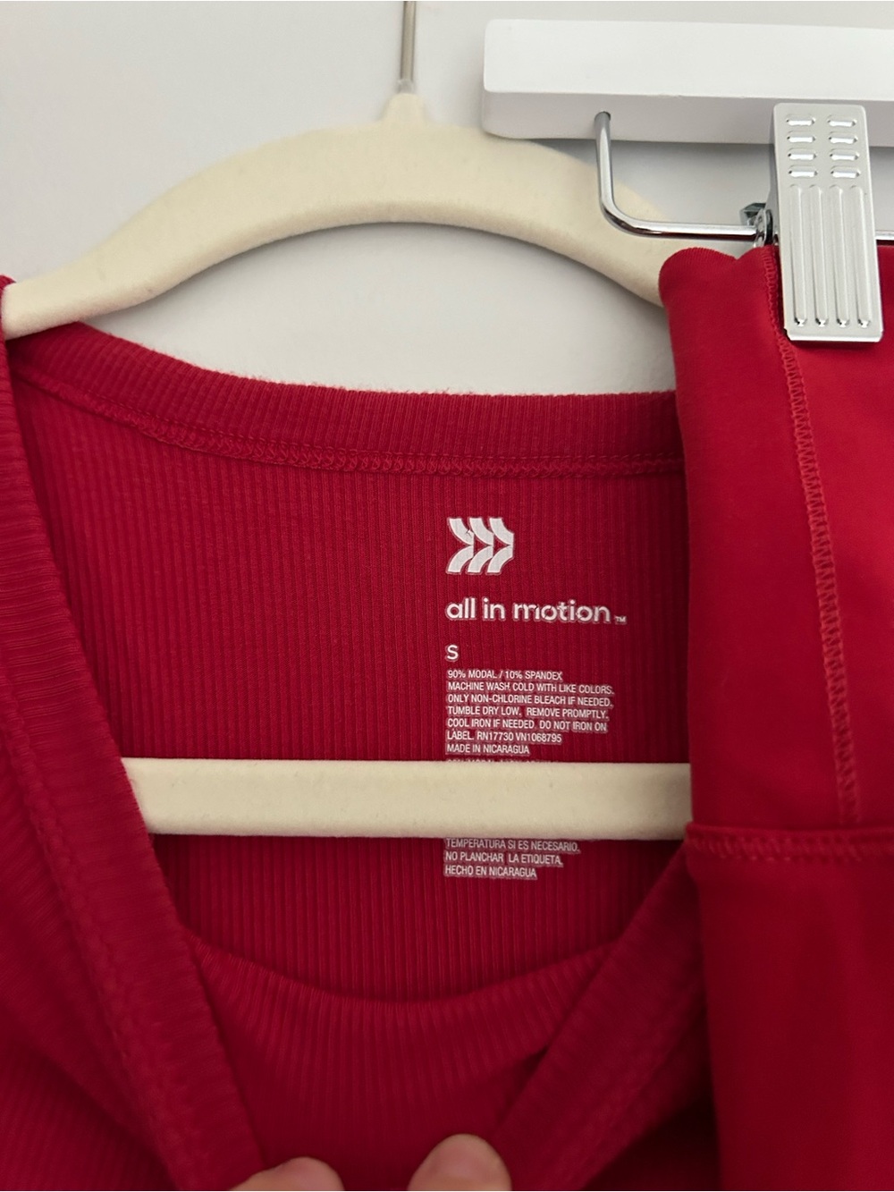 Target Red Workout Set - Picture 2 of 3